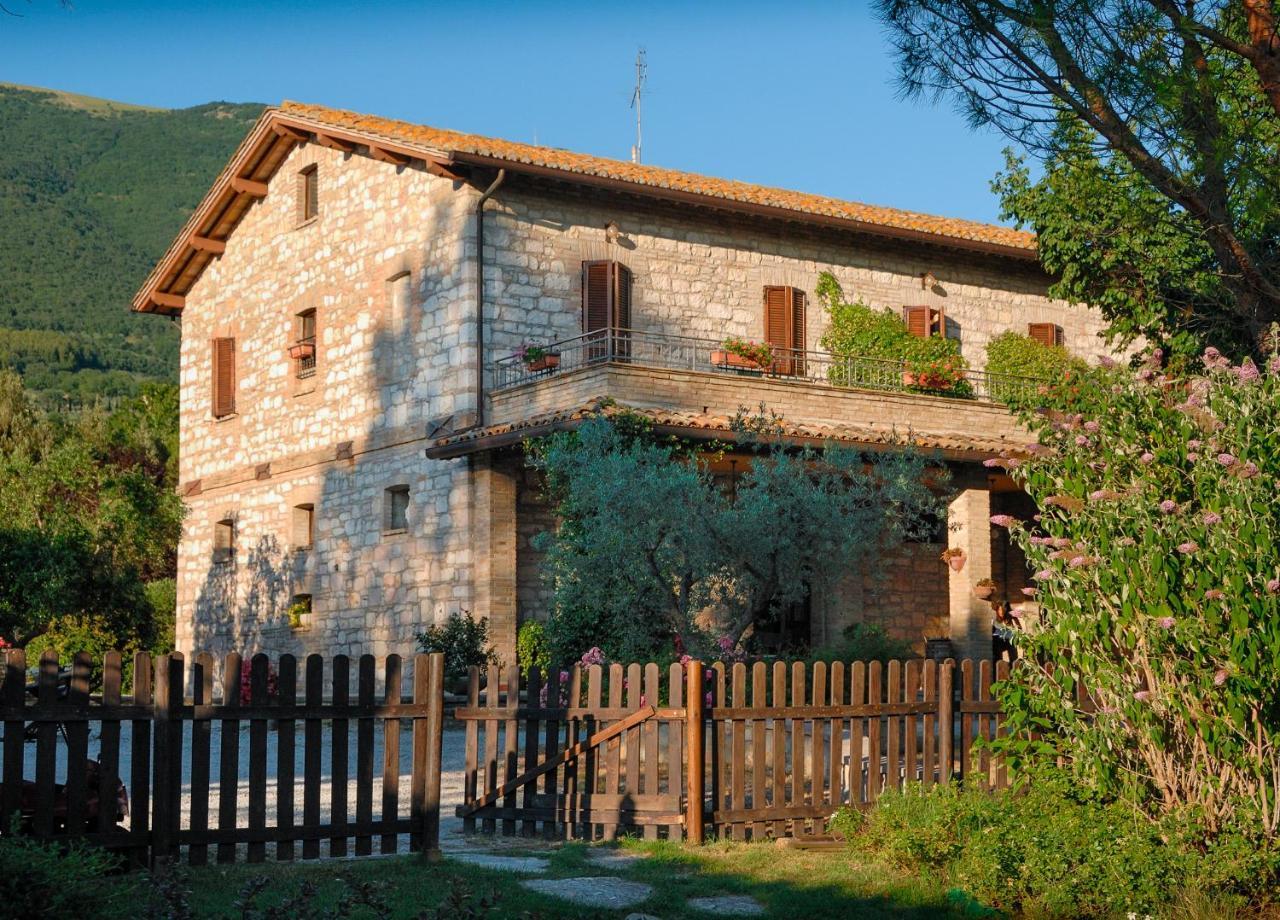 Agriturismo Il Giardino Dei Ciliegi Passaggio di Assisi Eksteriør bilde